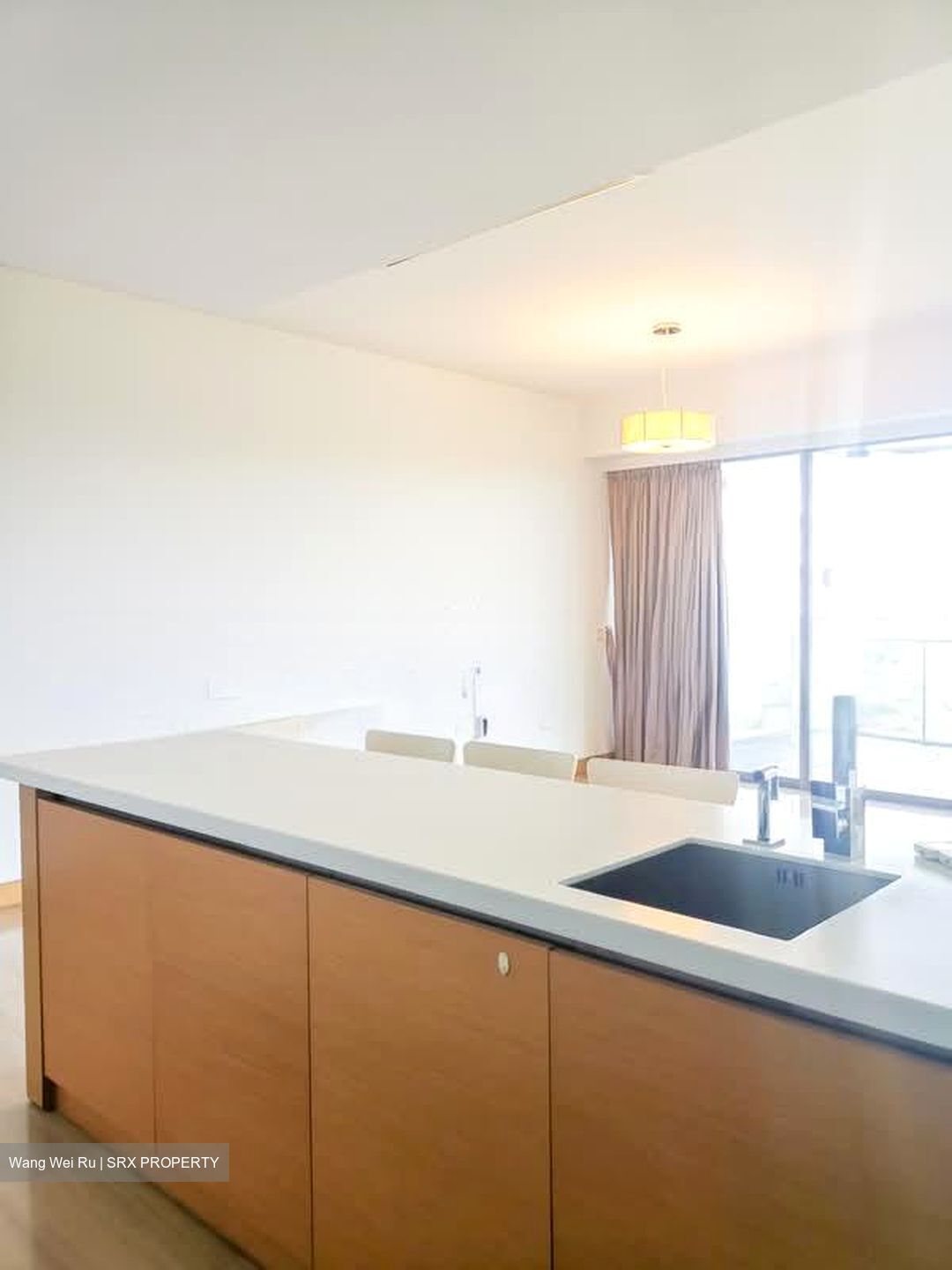 SilverSea (D15), Condominium #536418201
